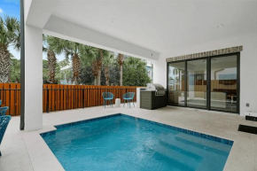 Get Busy Livin by AvantStay 6BDR Private Pool Golf Cart Incl